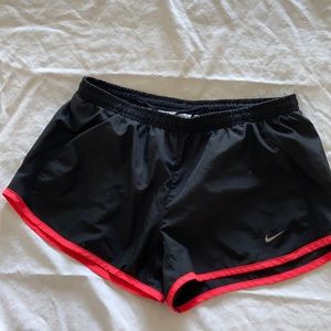 Nike short